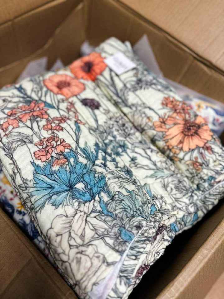 (Pre-Sale ETA: FEB) Orange Wildflower Sketch Daydream Blanket - The Last Call Collection