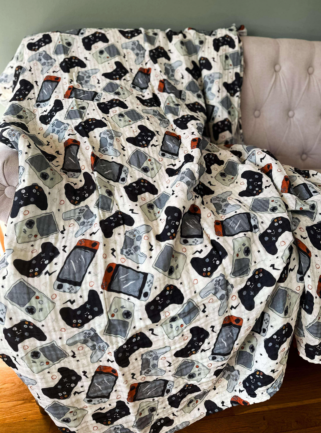 (Pre-Sale ETA: FEB) Gamer Daydream Blanket - The Last Call Collection