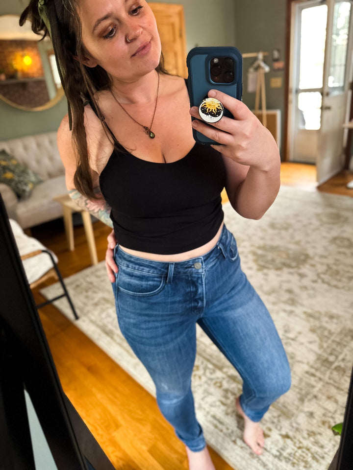 FAVE Rae Mode Cropped Cami (Ready to ship)