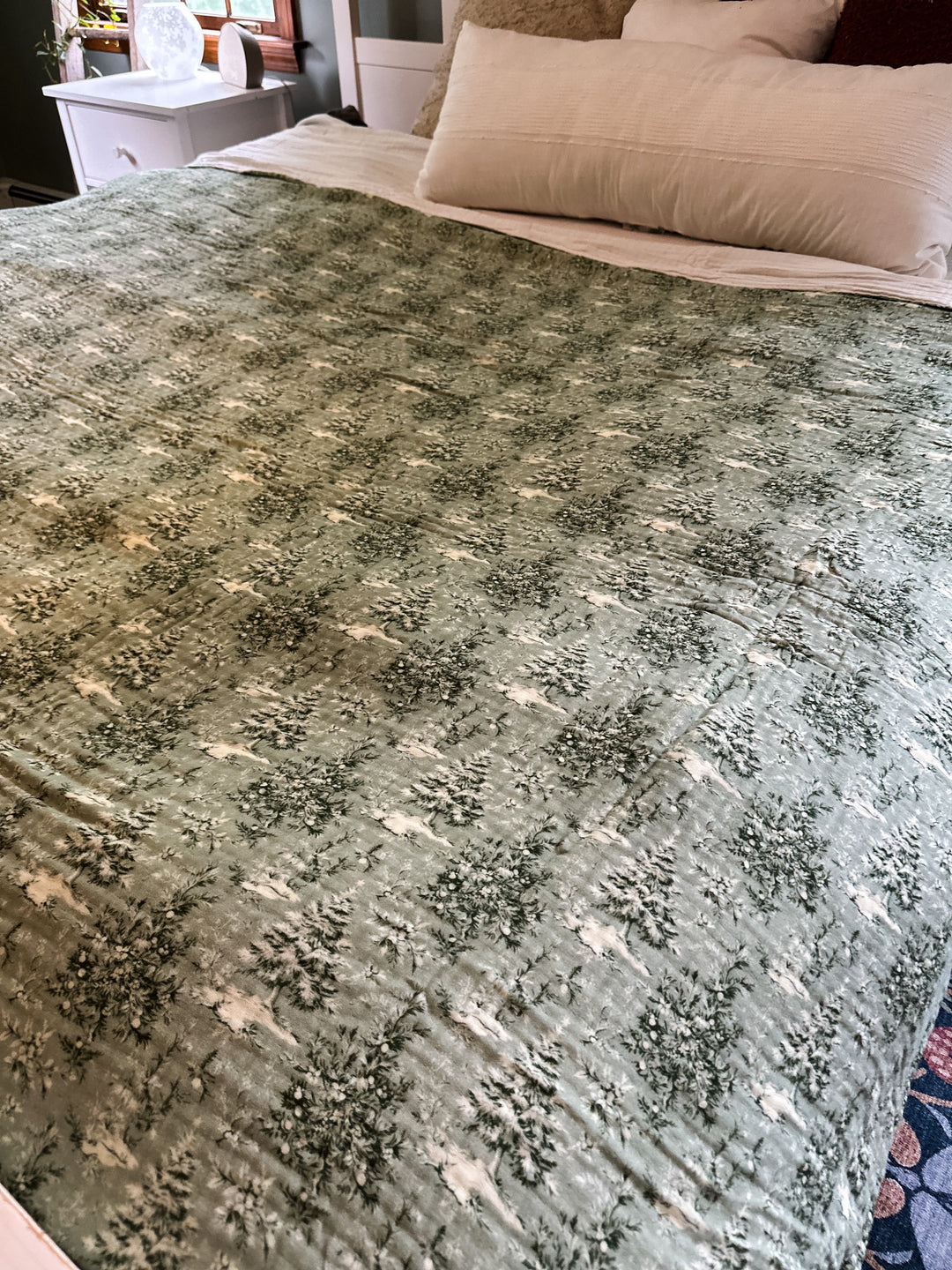 (Pre-Sale ETA: NOV) AIRY Muslin Daydream Blankets - Hearth + Holiday Collection
