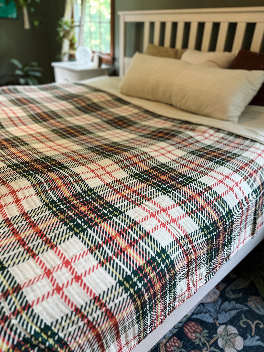 (Pre-Sale ETA: NOV) AIRY Muslin Daydream Blankets - Hearth + Holiday Collection