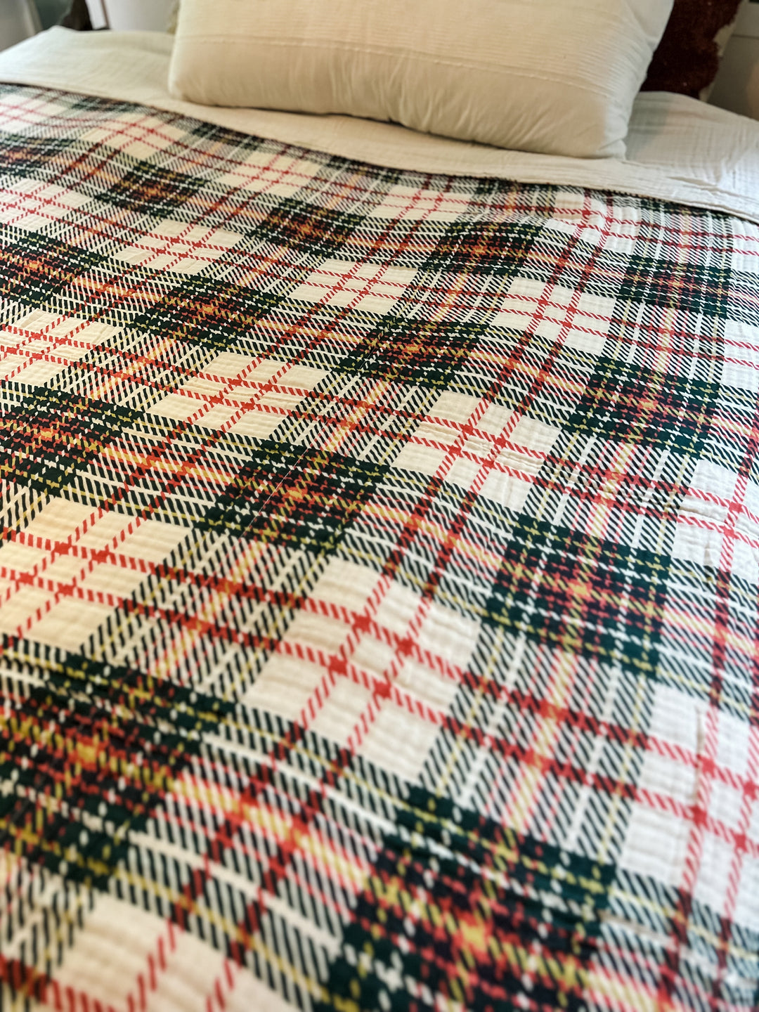 (Pre-Sale ETA: NOV) AIRY Muslin Daydream Blankets - Hearth + Holiday Collection