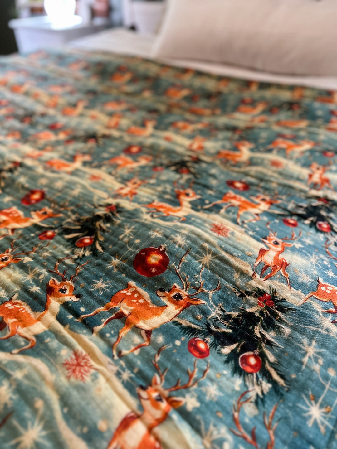 (Pre-Sale ETA: NOV) AIRY Muslin Daydream Blankets - Hearth + Holiday Collection