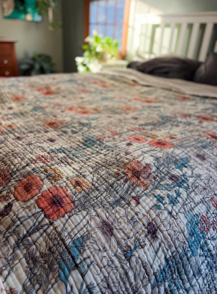 (Pre-Sale ETA: Late AUGUST) Orange Wildflower Sketch Daydream Blanket - The Classics Collection