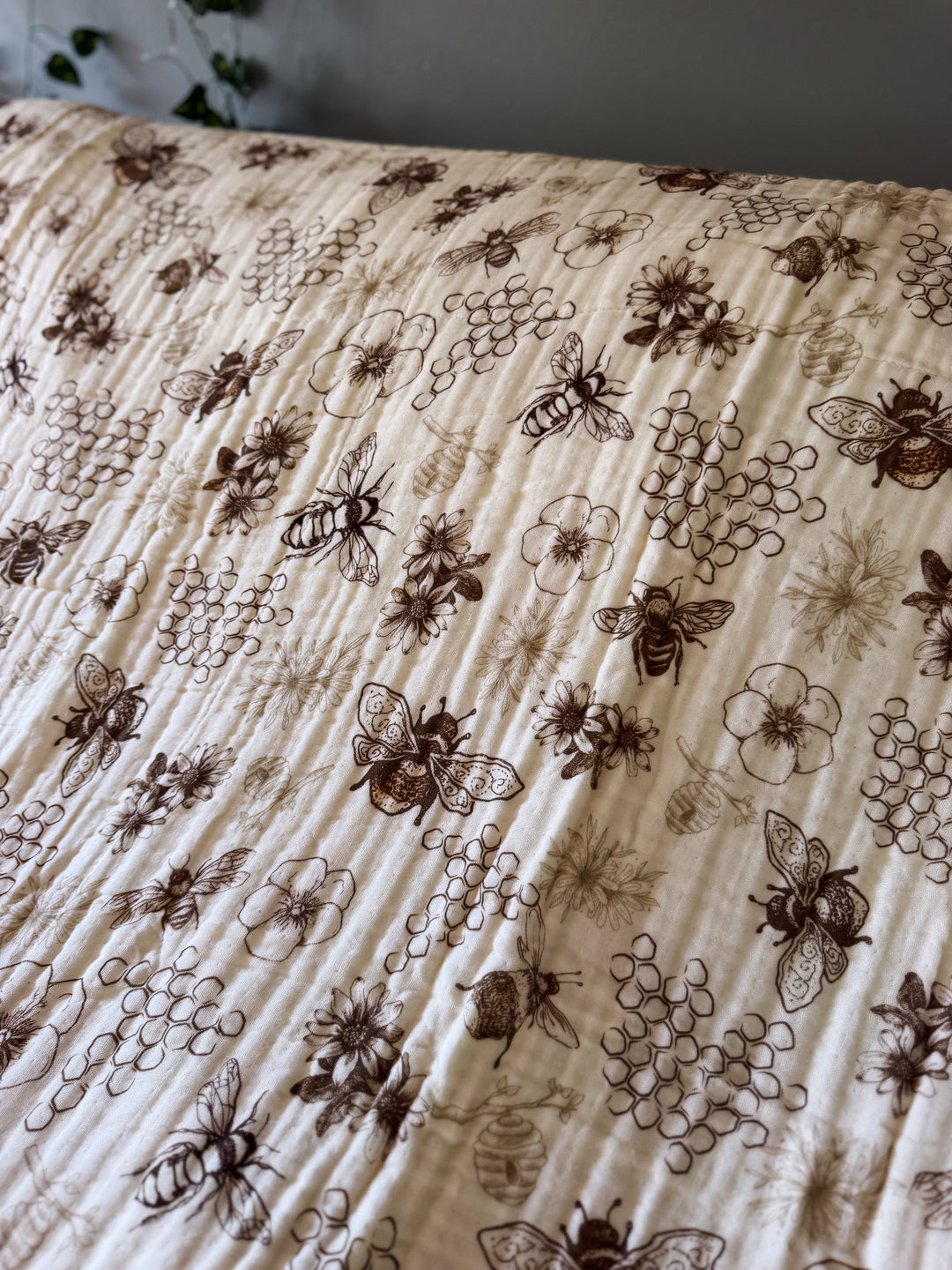 Honeycomb Daydream Blanket - Our Edit Collection | ETA DEC