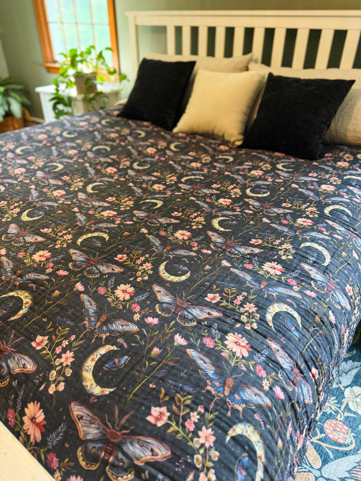 Night Garden Daydream Blanket - Our Edit Collection | ETA DEC