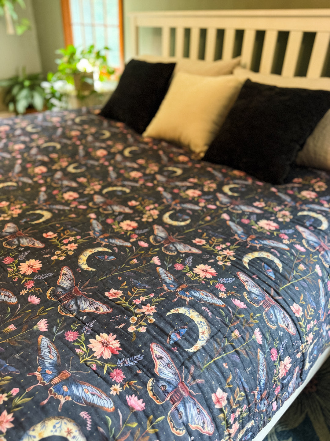 Night Garden Daydream Blanket - Our Edit Collection | ETA DEC