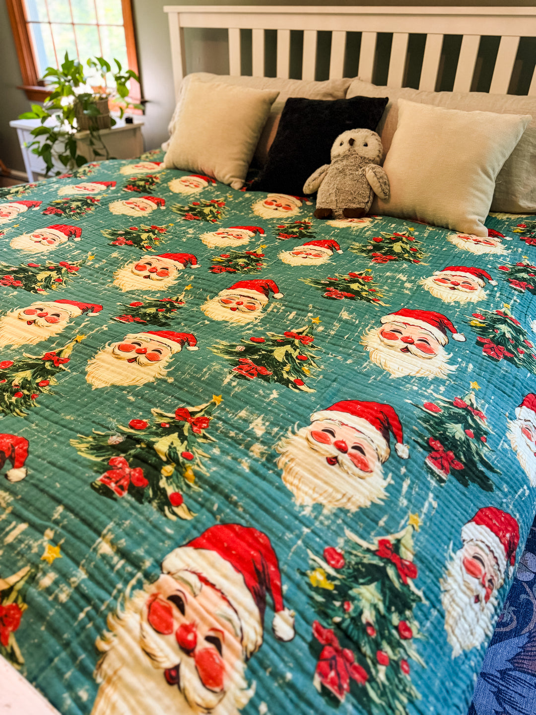 Vintage Santa Daydream Blanket - Winter Whimsy Collection | ETA NOV