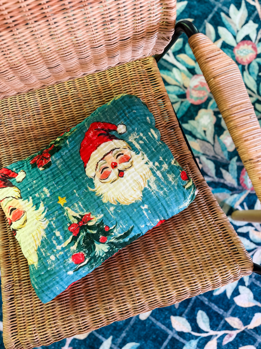 Vintage Santa Daydream Blanket - Winter Whimsy Collection | ETA NOV