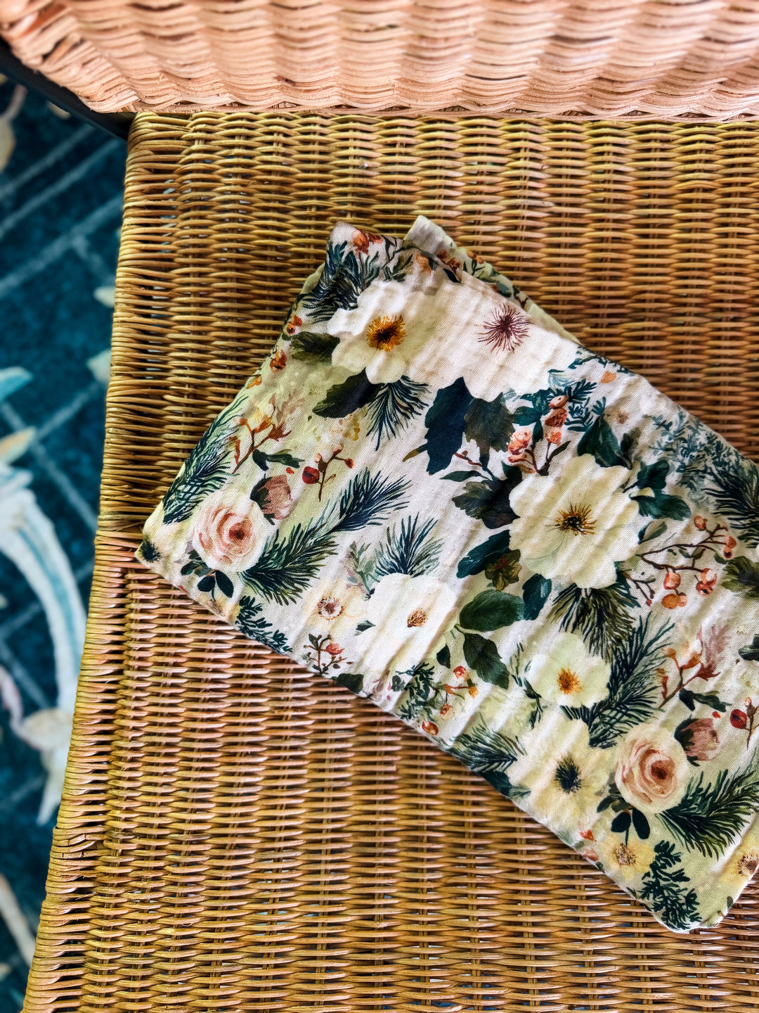 Christmas Bouquet Daydream Blanket - Winter Whimsy Collection | ETA NOV